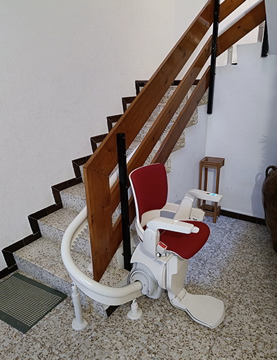 SILLA_SALVAESCALERAS_CURVA_02